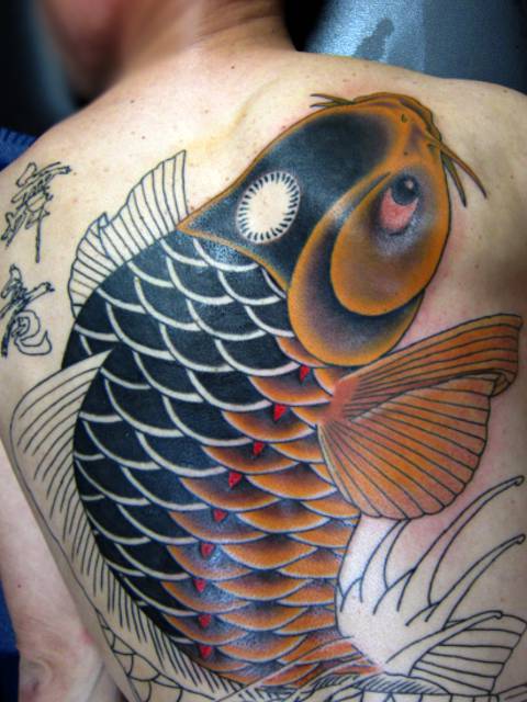 一匹鯉 背中色入れ 刺青ブログ68 D T Tattoo